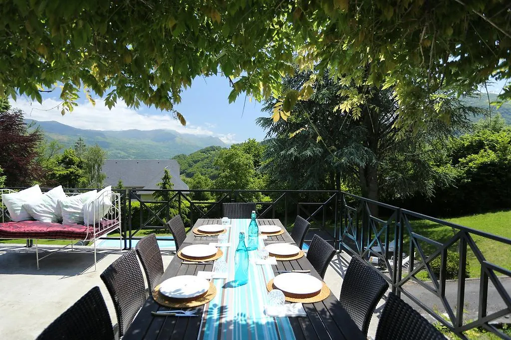 Le Belvedere Salles