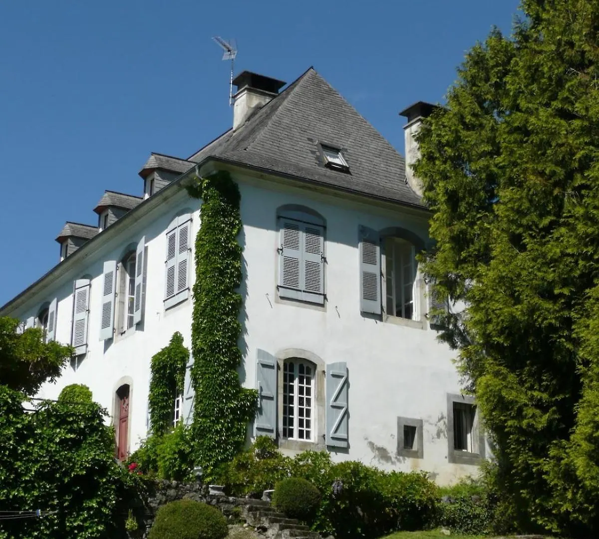 Le Belvedere Salles  Feriehus Salles (Hautes-Pyrenees)